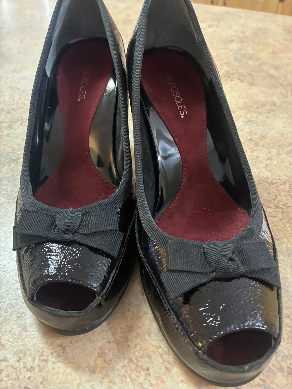 AEROSOLES Black Patent Peep-Toe Bow Pumps